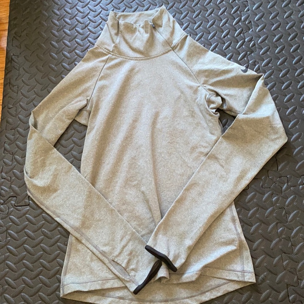 Nike Shirt with Thumb holes